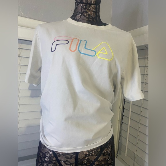 FILA crop top size (L) - Picture 3 of 6